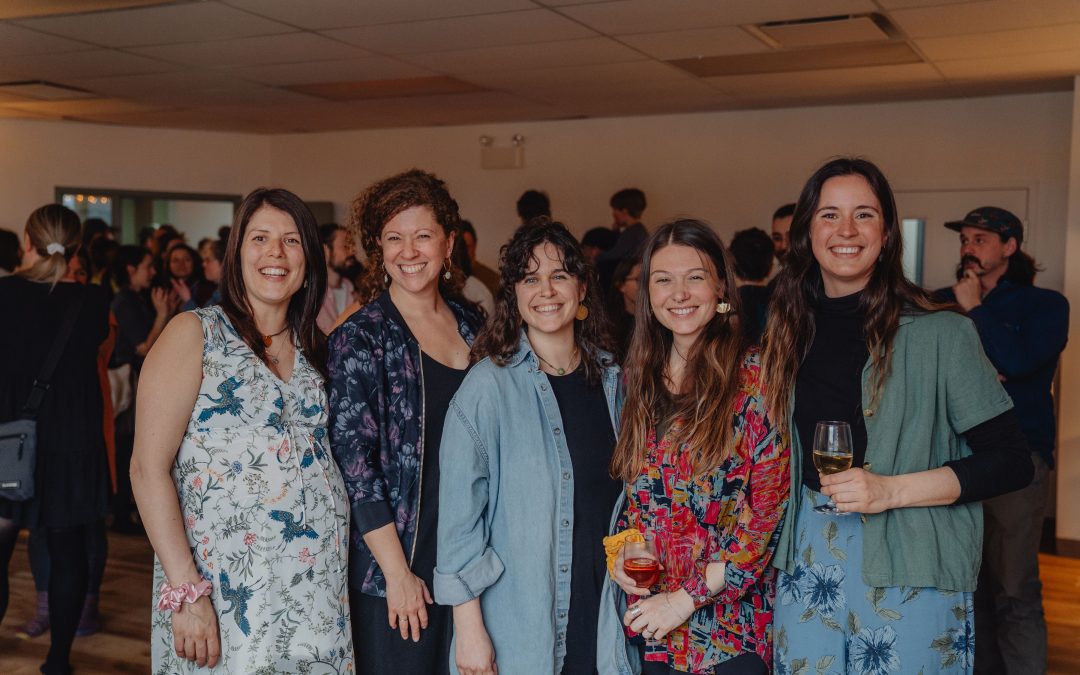 Tadasana Coop de Yoga